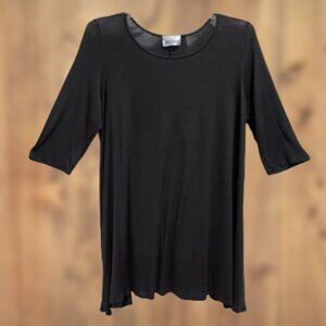 HOT GINGER Black Sharkbite 3/4 Sleeve Tunic - L/XL